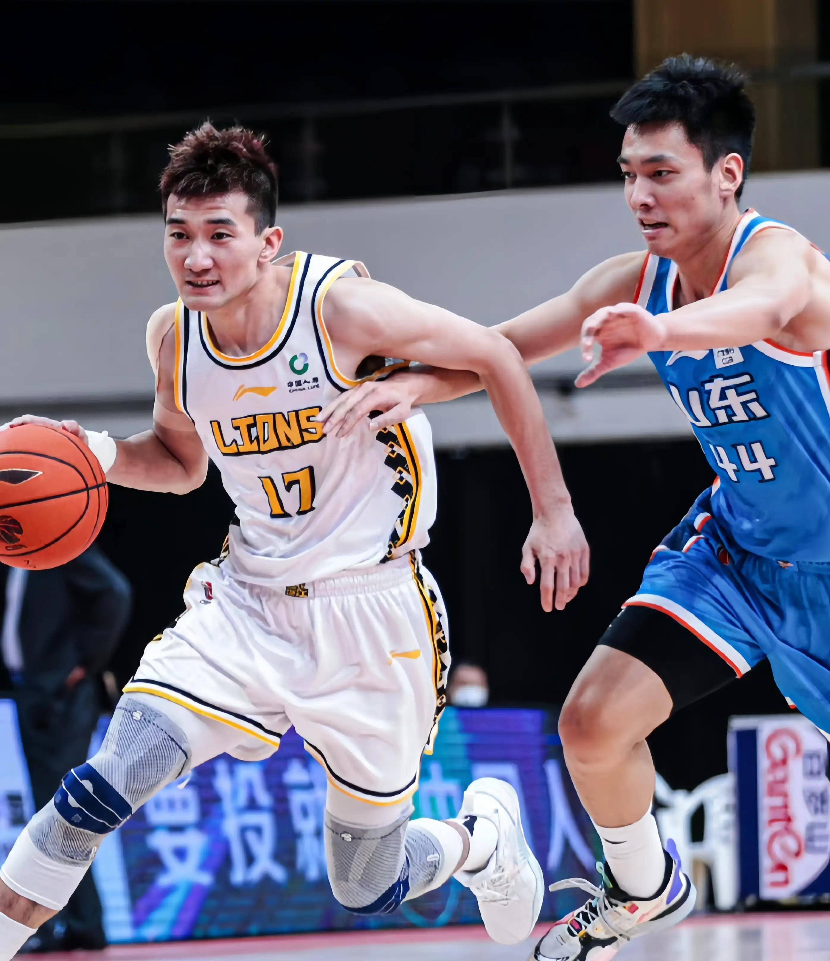 这一论点提 这一论点提