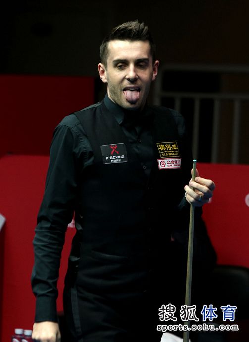 复杂的足球 复杂的足球