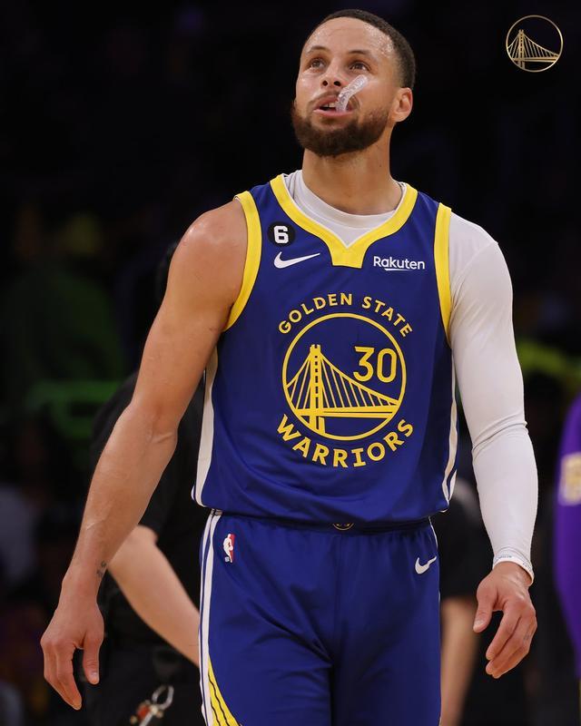 改穿皇家马 改穿皇家马