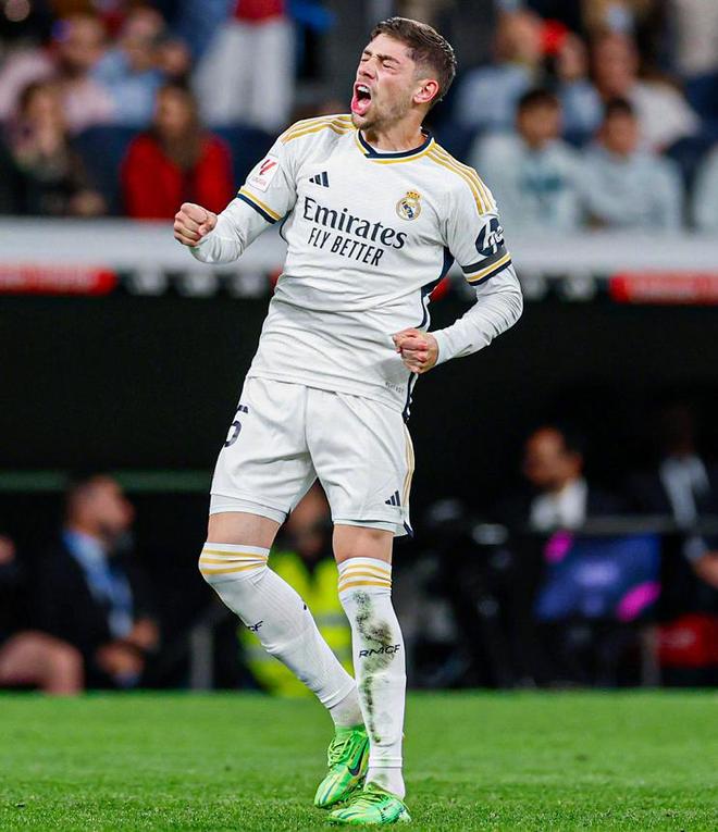 波尔津吉斯欧锦赛表现成谜，老鹰“豪赌”是否真赚？数据背后藏着哪些隐忧